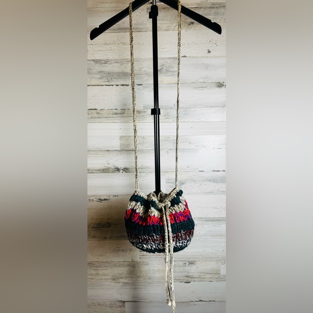Mudd Purse Bag Crochet Bucket Bag Vintage 90s Boho Knit Drawstring Mudd Purse